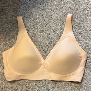 Seamless Nude Bra